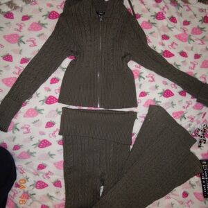 Olive Green Knit Women's 2 piece